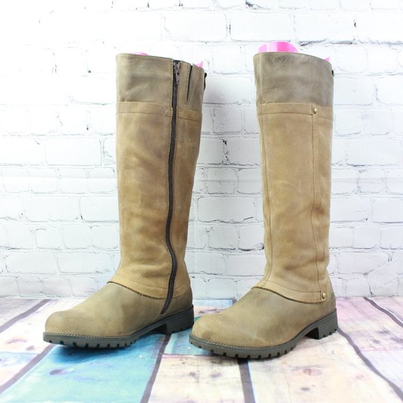 CLARKS Tall Knee-High Leather Boot Side Zip Sz 4.5 - Picture 2 of 9